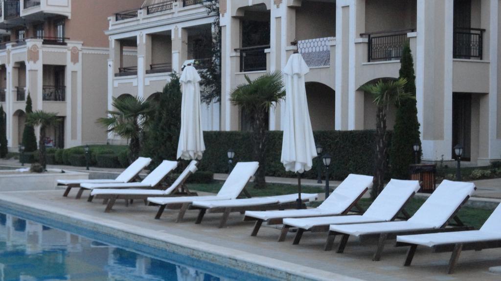 Apartment In Green Beach Resort Kavatsi Süzebolu Dış mekan fotoğraf